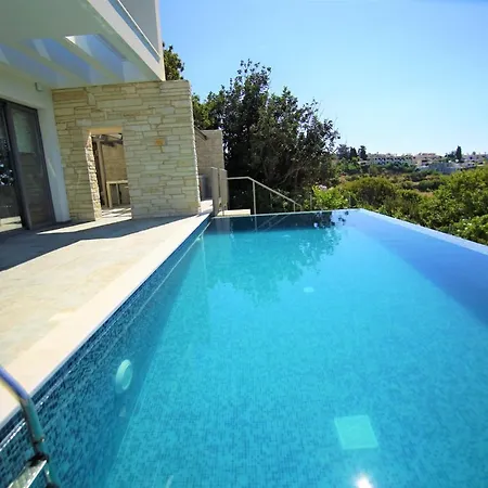 Lemba 18 Panorama Villas Вилла *